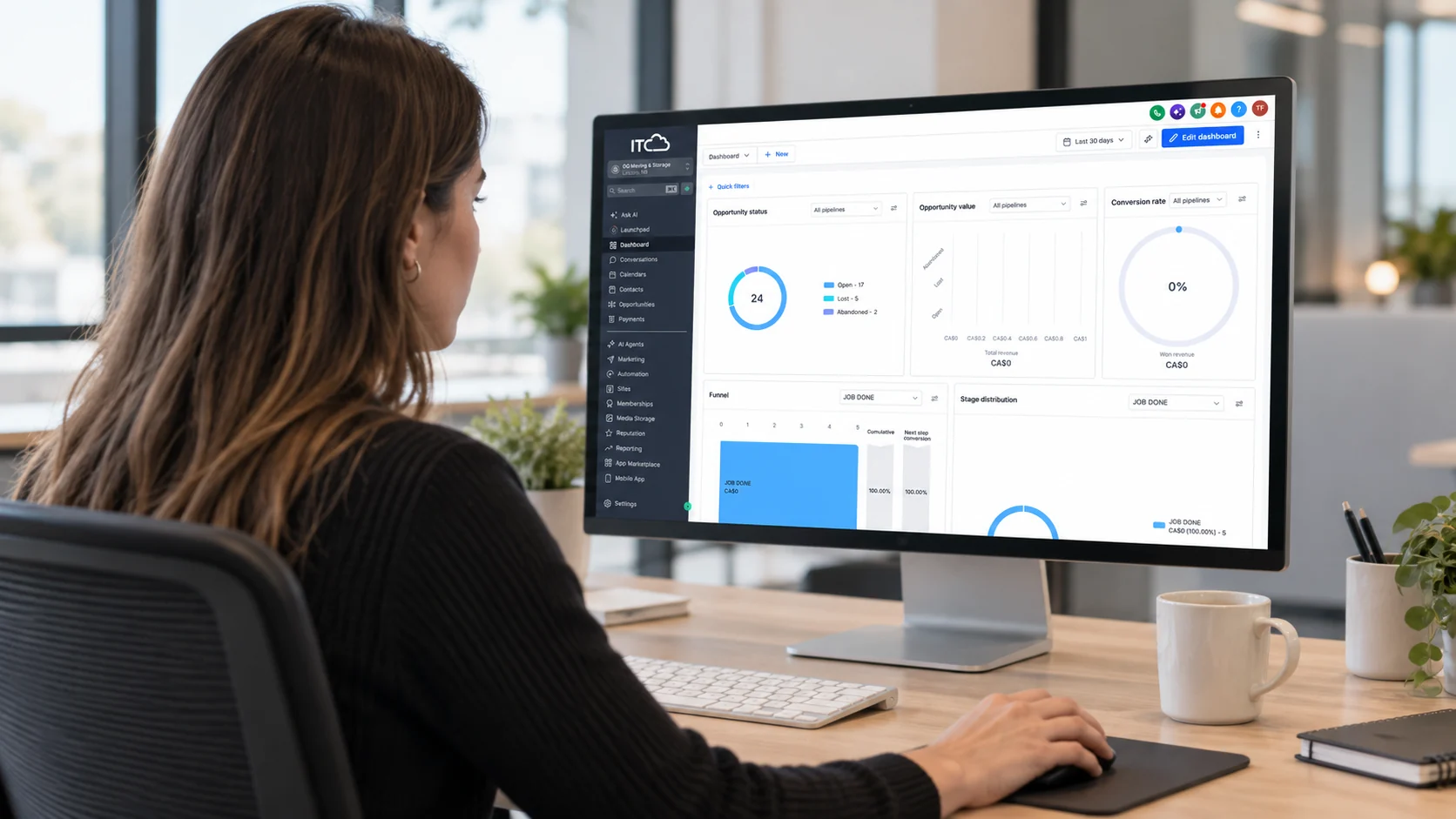 Business professional using the ITC Marketing Portal